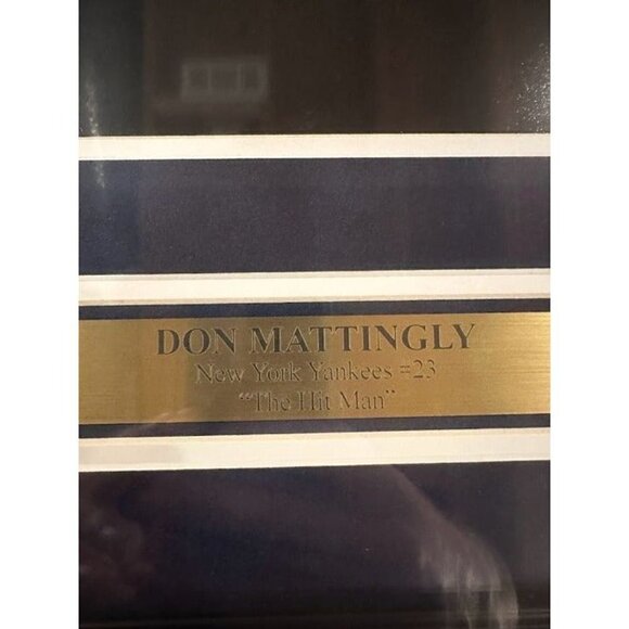 Don Mattingly signed autographed New York Yankees 16x20 photo framed Beckett - Picture 6 of 6